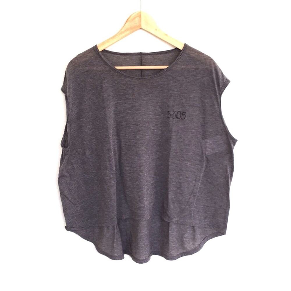 Basic hi-low top burnt out fabric OS NWOT no brand